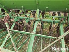 items/758cc564a741f01195f37c1e5239afe0/john-deere-df-b-pull-type-grain-drill_554f0a9c851d42779eb87d88f73cb960.jpg