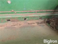 items/758cc564a741f01195f37c1e5239afe0/john-deere-df-b-pull-type-grain-drill_5e2e859411bc4cf1b2d403510768b424.jpg