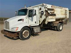 2010 Kenworth T370 S/A Feed Truck w/ Roto-Mix 620-16 Mixer 