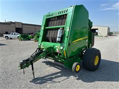 2019 John Deere 560M Round Baler 