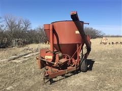 Gehl 120XD Grinder Mixer (For Parts) 