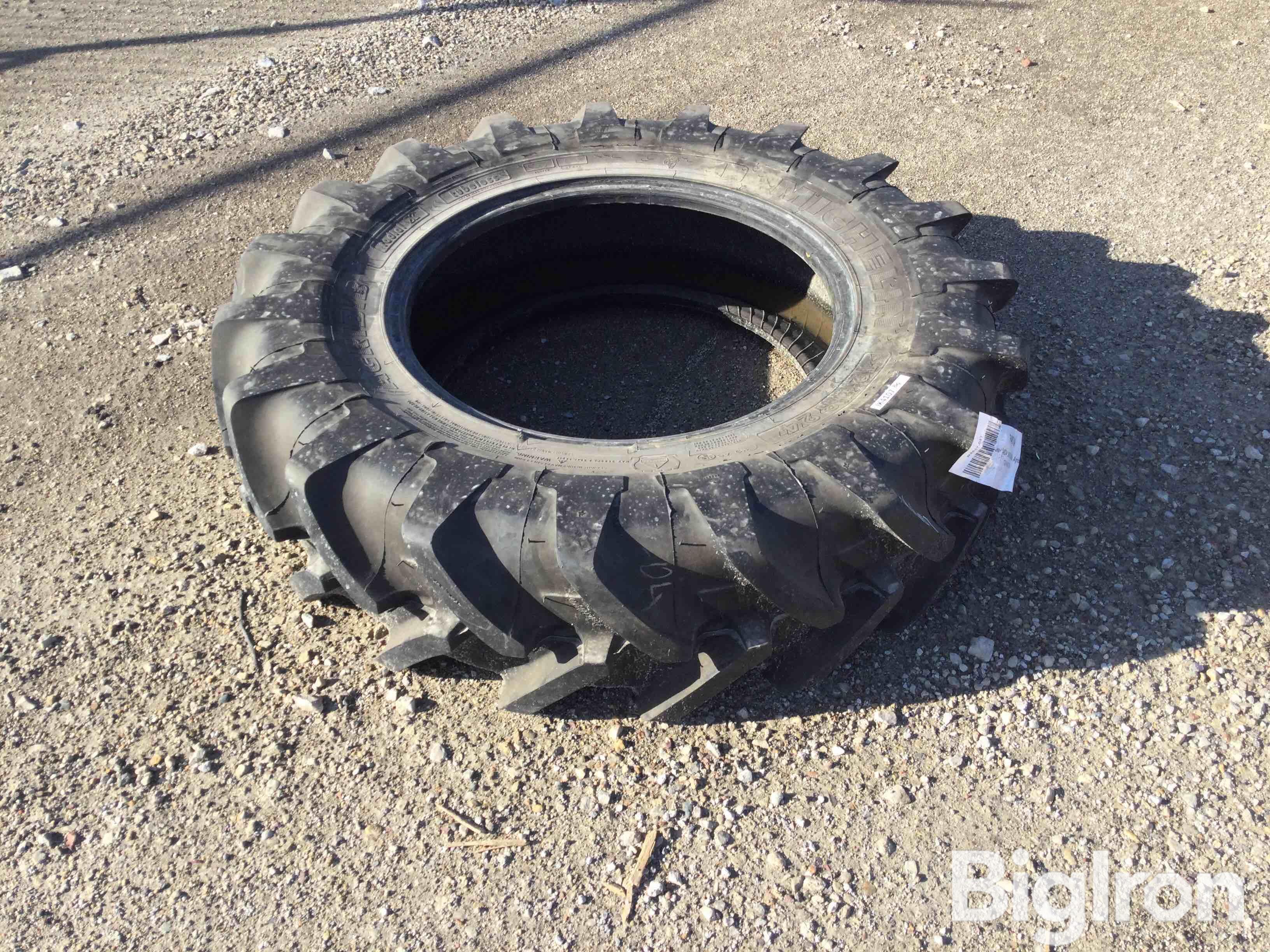 Michelin AgriBib 12.4 R24 Ag Tire 