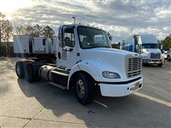 2013 Freightliner M2 T/A Day Cab Truck Tractor 