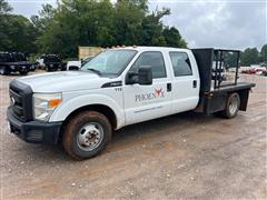 2011 Ford F350 2WD Crew Cab Flatbed Pickup 