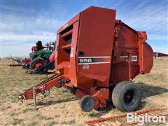 2004 Hesston 956A Round Baler 