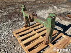 John Deere Cat 2/3 3-Pt Quick Hitch 