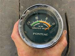 Pontiac Vacuum Gauge 