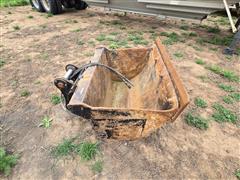 items/7782dc97511fef118ee8000d3acfdee0/trackhoehydraulictiltingbucket_f35ba292646c42b3b51c239715550329.jpg