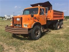 1995 International 4900 T/A Dump Truck 