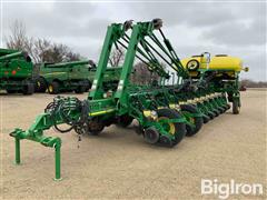 2013 John Deere 1770NT CCS 24R30 Planter 