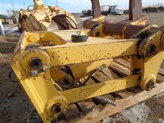 items/7810c46e0d6aed11a76e0003fff91796/komatsu4bd01-f3shankripperoffad37_46da4d54fc2740f599ca2d533d73d01c.jpg