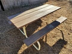 Picnic Table 