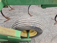 items/7852e10b595bef11a4e6000d3a62e002/johndeere9803sectionfieldcultivator_2ba8f5a07af143eca2aefc9554c22658.jpg