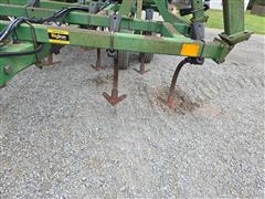 items/7852e10b595bef11a4e6000d3a62e002/johndeere9803sectionfieldcultivator_5abc604d119b473dab7e85c79fa8d829.jpg