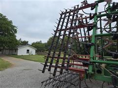 items/7852e10b595bef11a4e6000d3a62e002/johndeere9803sectionfieldcultivator_fffc3349ccc94b4cb0297e70a87bb6b6.jpg