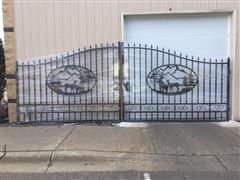 2020 Wrought 10' Entrance Decorative Gate 