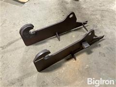 Caterpillar IT28 Loader Brackets 