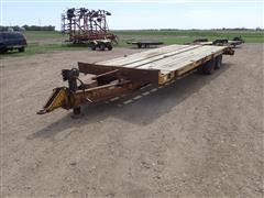 1976 Trail King 24' T/A Flatbed Trailer W/Dovetail & Ramps 