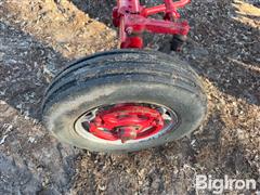 items/78b01bfdb4e7ef11a4dd6045bd4c6ac5/1951-farmall-m-2wd-tractor_8688a547b9824ae5bcc6c6c7166f91d8.jpg