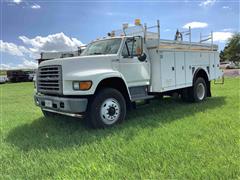 1997 Ford F800 S/A Service Truck 