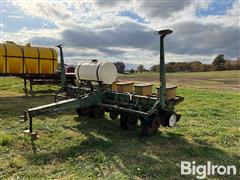 John Deere 7000 6-Row Planter 