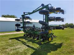 1990 John Deere 7300 MaxEmerge 2 VacuMeter 12R30 Planter 