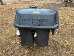 items/7a3308e216aeed119ac40003fff922e3/2012johndeerex304gardentractorwrearbagger_e404302e74e34954bb43c855cb3d4b6c.jpg