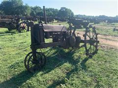 John Deere B 2WD Tractor 