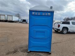 items/7a9881629660ed11a76e0003fff934d4/polyjohnpjn3portablerestroom_ab9c2d2e35a44ec4be7607f7bb9d7070.jpg