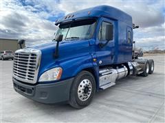 2016 Freightliner Cascadia 125 T/A Truck Tractor 