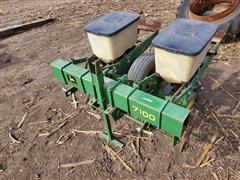 John Deere 7100 2R30 3pt Planter 