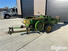 John Deere 224WS Small Square Baler 