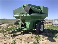 E-Z Trail 475 Grain Cart 