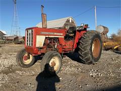 1977 International 674 Diesel 2WD Tractor 