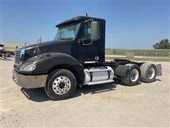 2007 Freightliner Columbia 120 T/A Truck Tractor 