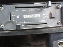 items/7b34f67124c6ee11a73d000d3acfdee0/1992kenwortht800tatrucktractor-2_d5266358044e49c1bd6725df31b506de.jpg