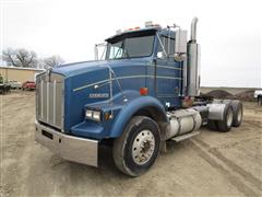 1992 Kenworth T800 T/A Truck Tractor 