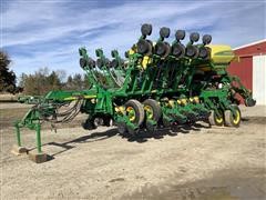 2014 John Deere 1790 CCS Split-Row Planter 