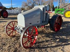 International 8-16 Junior 2WD Tractor 