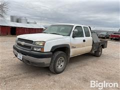 2004 Chevrolet Silverado K2500 Pickup 