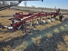 International 720 6-Bottom Moldboard Plow 