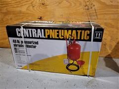Central Pneumatic Abrasive Blaster 