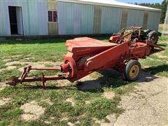 New Holland 273 Small Square Baler 