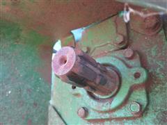 items/7cb198f8973fee11a81c000d3a61c84b/1988johndeere1050mfwdtractor-3_5690ea631dc645c799ba30dc0705e68e.jpg