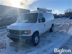 2007 Ford E350 Super Duty 2WD Cargo Van 