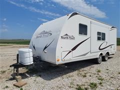 2008 Heartland North Trail 21FBS T/A Travel Trailer W/Slide Out 