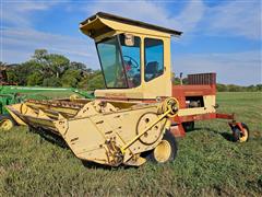 New Holland 1112 Speedrower Self-Propelled Windrower 