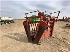 Cattle Chute-Hydraulic Operated 