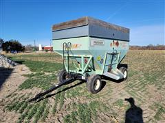 Parker 2600 Gravity Wagon/Grain Cart 
