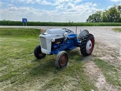 1963 Ford 4000 LP 2WD Tractor 